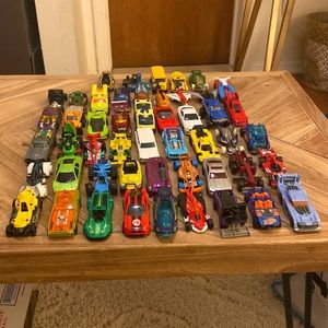 Hotwheels 50
